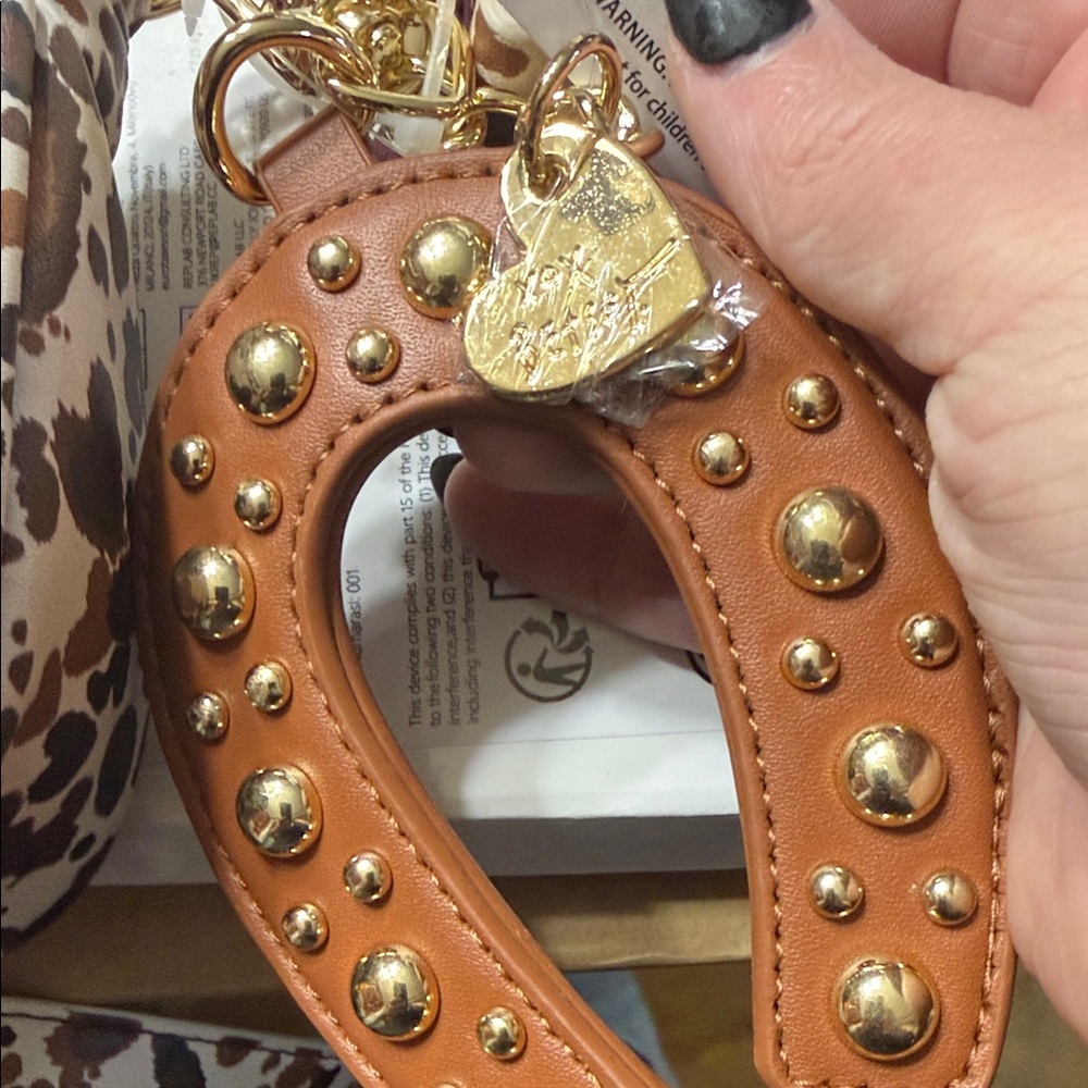 Betsey Johnson Brown and White Crossbody Bag - Picture 12 of 13